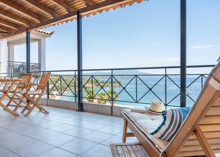Aqua Apartment